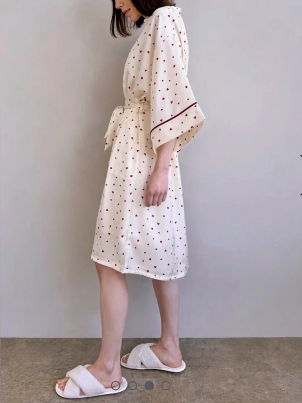 Splendid NWT Satin Kimono Robe Heart Print Ivory Cream Red Hearts S/M